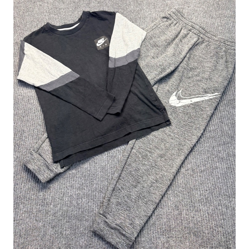 Nike Boys Air Long Sleeve Shirt & Therma-FIT Jogger Pants Set Grey Black Size M